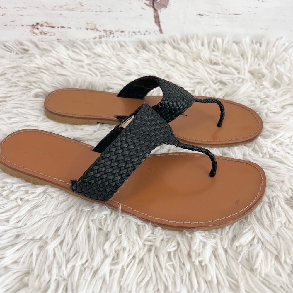 Old Navy Women's Black Braided Basket Weave Flat Flip Flop Sandals Size 8